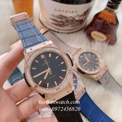 Đồng Hồ Nam Hublot Automatic Viền Đá Vuông Dây Da Vân Silicone Đen Rose Gold 42mm