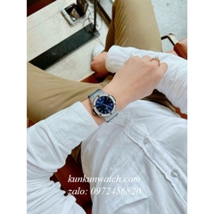 Đồng Hồ Nam Hublot Automatic Viền Đá Vuông Full Vỏ Dây Da Vân Silicone Xanh Silver 42mm