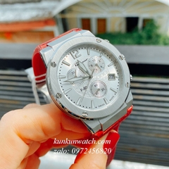 Đồng Hồ Nam Salvatore Ferragamo F80 Chronograph Dây Silicone Đỏ Mặt Trắng Silver 41mm