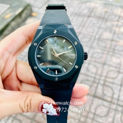Đồng Hồ Nam Hublot Geneve Automatic Nền Mặt Số Phá Cách Dây Đen Vỏ Đen 44mm