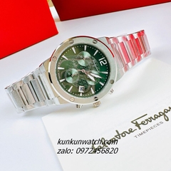 Đồng Hồ Nam Salvatore Ferragamo F80 Classic Chronograph Bạc Mặt Xanh Lá 44mm