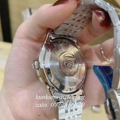 Đồng Hồ Nam Omega Automatic Thuyền Buồm Bạc Mặt Trắng 40mm