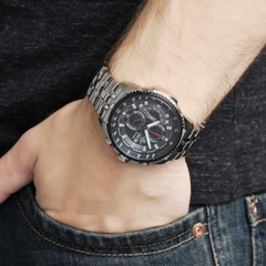 Đồng hồ Nam Casio Edifice  EF-558D-1AVUDF  -  Dây kim loại