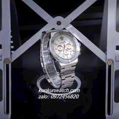 Đồng Hồ Nam Versace Greca Logo Chronograph Đinh Ốc Vàng 6 Kim Silver 43mm