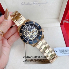 Đồng Hồ Nam Guess Axle GW0488G2 Gold 6 Kim 45mm