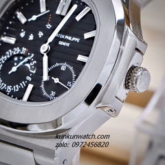 Đồng Hồ Nam Patek Philippe Nautilus Automatic 5 Kim 2 Lịch Silver Mặt Đen 40mm