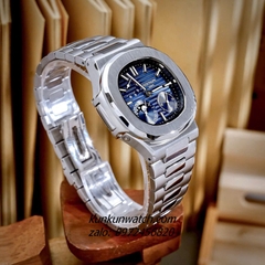 Đồng Hồ Nam Patek Philippe Nautilus Automatic 5 Kim 2 Lịch Silver Mặt Xanh 40mm
