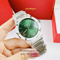 Đồng Hồ Nam Salvatore Ferragamo F80 Classic Bạc Mặt Xanh Lá 41mm