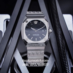 Đồng Hồ Nam Versace Antares Black Silver Mặt Vuông 41.5 x 44mm 1