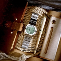 Đồng Hồ Nam Versace Antares Green Silver Mặt Vuông 41.5 x 44mm