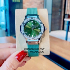Đồng Hồ Nữ Hublot Classic Fusion Đính Đá Lịch Ngày Dây Silicone Xanh Rêu Silver 30mm 1