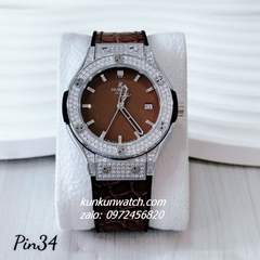 Đồng Hồ Nữ Hublot Classic Fusion Đính Đá Vỏ, Viền Đá Tròn 2 Vòng, Lịch Ngày Dây Silicone Da Vân Nâu Silver 34mm 1