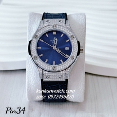 Đồng Hồ Nữ Hublot Classic Fusion Đính Đá Vỏ, Viền Đá Tròn 2 Vòng, Lịch Ngày Dây Silicone Da Vân Xanh Silver 34mm 1