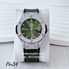 Đồng Hồ Nữ Hublot Classic Fusion Đính Đá Vỏ, Viền Đá Tròn 2 Vòng, Lịch Ngày Dây Silicone Da Vân Xanh Rêu Silver 34mm 1