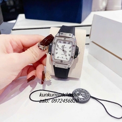 Đồng Hồ Nữ Hublot BigBang Spiri Đính Đá Vỏ, Dây Silicone Đen Silver Mặt Trắng Vuông 28 x 30mm