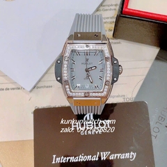 Đồng Hồ Nữ Hublot BigBang Spiri Đính Viền Đá Dây Silicone Xám Mặt Vuông Silver 28 x 30mm
