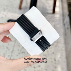 Đồng Hồ Nữ Hublot BigBang Spiri Đính Viền Đá Dây Silicone Đen Silver Mặt Vuông 28 x 30mm