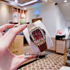 Đồng Hồ Nữ Hublot BigBang Spiri Đính Viền Đá Dây Silicone Nâu Rose Gold Mặt Vuông 28 x 30mm