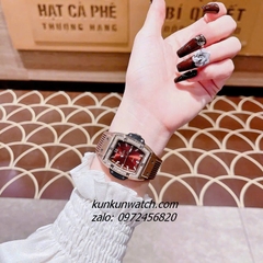 Đồng Hồ Nữ Hublot BigBang Spiri Đính Viền Đá Dây Silicone Nâu Rose Gold Mặt Vuông 28 x 30mm