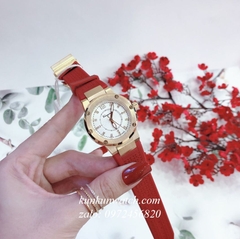Đồng Hồ Nữ Salvatore Ferragamo F80 Dây Silicone Đỏ Sậm Mặt Trắng Gold 33mm
