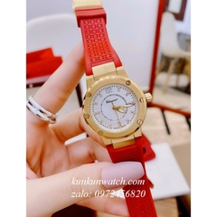 Đồng Hồ Nữ Salvatore Ferragamo F80 Dây Silicone Đỏ Sậm Mặt Trắng Gold 33mm