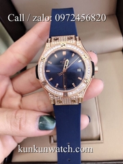 Đồng Hồ Nữ Hublot HLNSV035 - Dây Cao Su Xanh Vỏ Vàng - 34mm