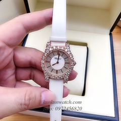 Đồng Hồ Nữ Chopard L'Heure Du Diamant Đính Viền Đá Chấu Nền Mặt Tia Da Trắng Rose Gold 32mm