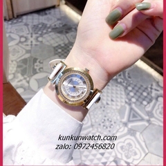 Đồng Hồ Nữ Versace Vanity Gold Đính Đá Dây Da Trắng 35mm