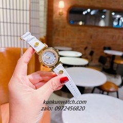 Đồng Hồ Nữ Versace Vanity Gold Đính Đá Dây Da Trắng 35mm