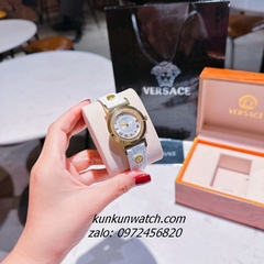 Đồng Hồ Nữ Versace Vanity Gold Đính Đá Dây Da Trắng 35mm