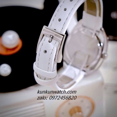 Đồng Hồ Nữ Gucci Diamond Silver Dây Da Trắng 29mm