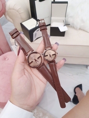 Đồng Hồ Nữ Gucci GCND01 - Dây da - 29mm - 37mm