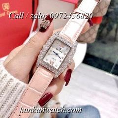 Đồng Hồ Nữ Royal Crown 6111 -  Dây Da Hồng - 30mm x 34mm
