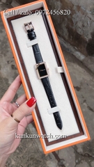 Đồng Hồ Nữ Chanel CNND024 - Dây Da - Mặt Đen Vỏ Vàng - 26 x 32mm