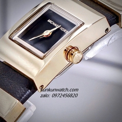 Đồng Hồ Nữ Michael Kors Darrington MK4887 Dây Da Đen Vỏ Gold Mặt Vuông 14mm