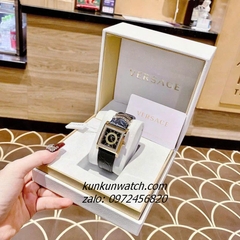 Đồng Hồ Nữ Versace DV-25 Mặt Vuông Đính Đá Dây Da Đen 30mm