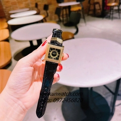 Đồng Hồ Nữ Versace DV-25 Mặt Vuông Dây Da Đen 30mm