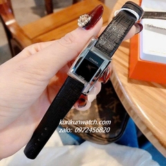 Đồng Hồ Nữ Versace Greca Icon Da Đen Silver 39x21mm