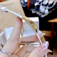 Đồng Hồ Nữ Versace Greca Icon Da Trắng Gold 39x21mm
