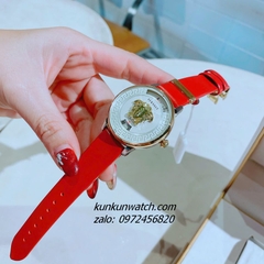 Đồng Hồ Nữ Versace Medusa Icon Dây Da Đỏ Vỏ Demi Mặt Trắng 38mm