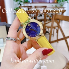 Đồng Hồ Nữ Versace Daphnis Nền Mặt Số Phá Cách - Vàng Mặt Xanh - 36mm