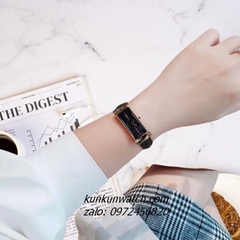 Đồng Hồ Nữ Yves Saint Laurent Vỏ Gold 2 Kim Dây Da 15 x 40mm