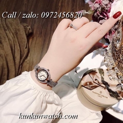 Đồng Hồ Nữ Royal Crown 4610 -  Dây Gắn Đá Vỏ Bạc - 32mm