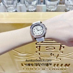 Đồng Hồ Nữ Patek Philippe Nautilus Đính Đá Silver Dây Silicone Trắng 36mm