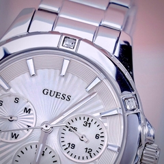 Đồng Hồ Nữ Guess GW0443L1 Đính Đá Silver 6 Kim 35mm