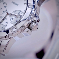 Đồng Hồ Nữ Guess GW0443L1 Đính Đá Silver 6 Kim 35mm
