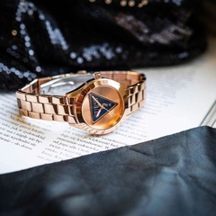 Đồng Hồ Nữ Guess GW0675L3 Rose Gold Họa Tiết Tam Giác Mặt 34mm