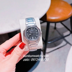 Đồng Hồ Nữ Patek Philippe Nautilus Silver Mặt Đen Vuông 35mm 1