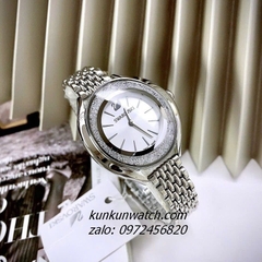 Đồng Hồ Nữ Swarovski Crystal Thiên Nga Đá Chạy Silver Mặt Ovan 36mm