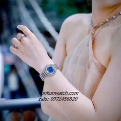 Đồng Hồ Nữ Versace Eon Pour Femmes Silver Mặt Xanh Dương 34mm